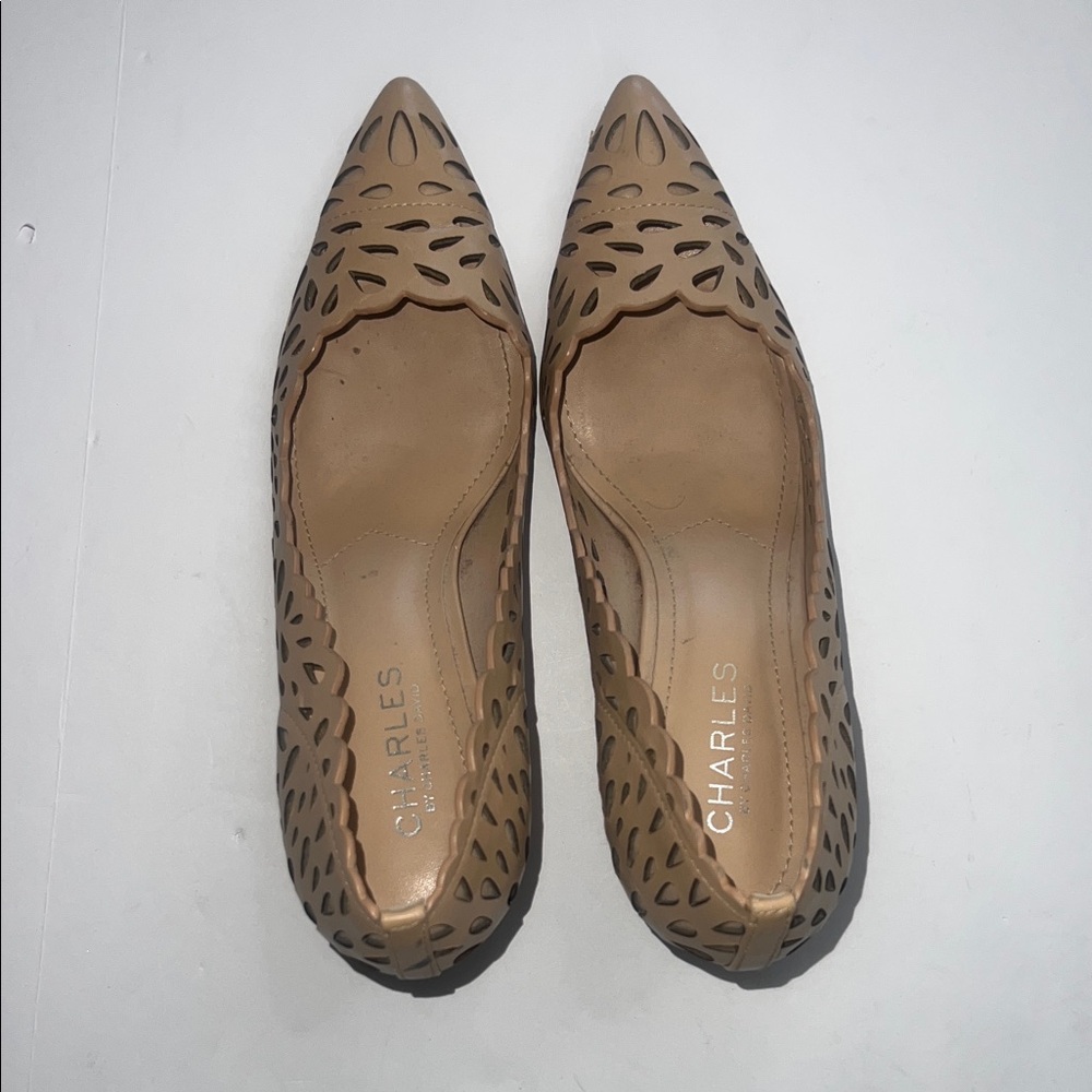 Women's Charles By Charles David Tan Cutout Heels 6.5 - Picture 3 of 9